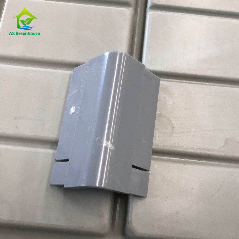 مقاعد دفيئة مستقرة وصديقة للبيئة قابلة للتدحرج مع صفائح بلاستيكية ABS وإطار من سبائك الألومنيوم بأحجام قابلة للتخصيص